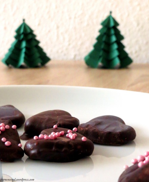 Marzipan-Pistazien-Herzen