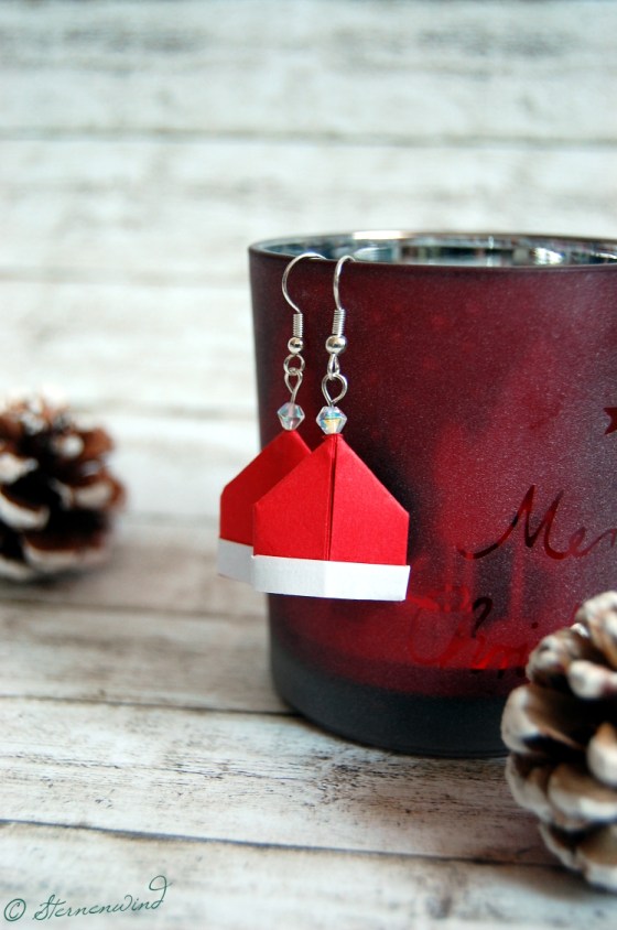 Papier Nikolausmütze Ohrringe basteln