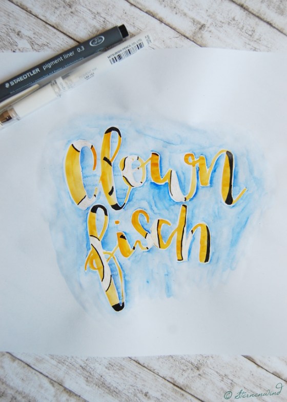 Handlettering Buchstaben mit Muster verzieren